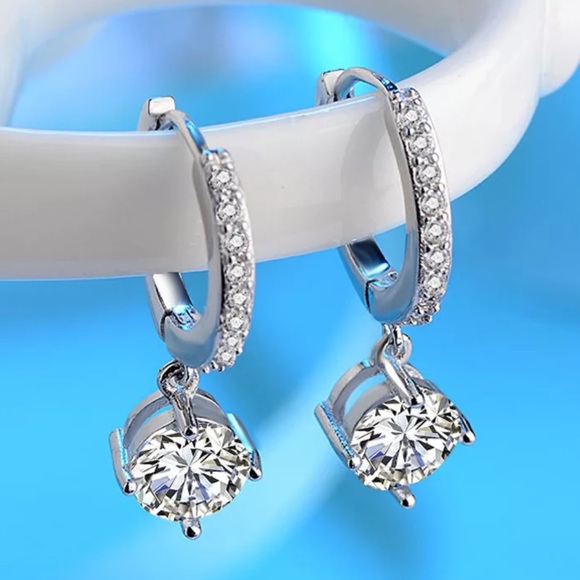 ✨Insta glitter sterling silver earrings - Picture 2 of 4